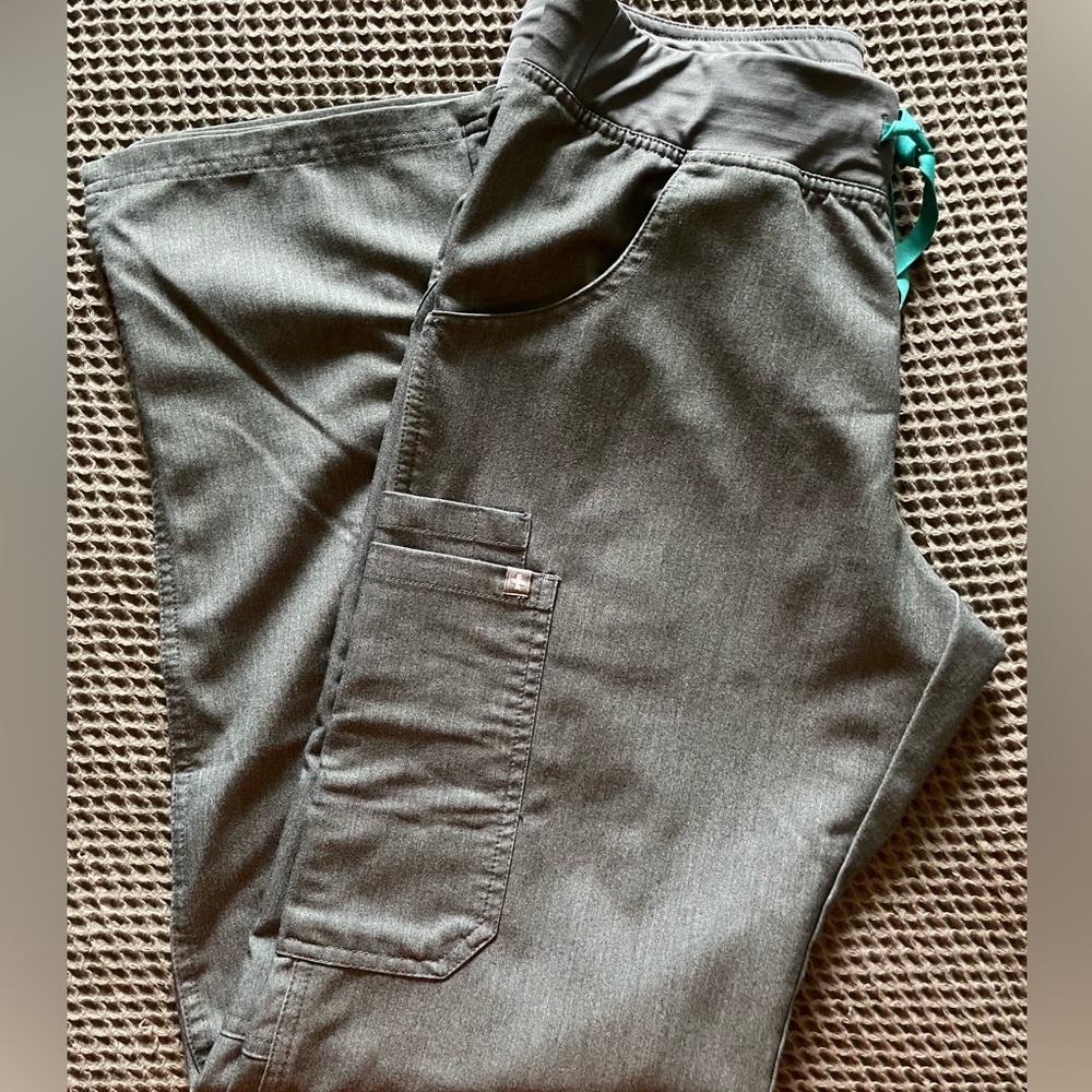 Figs kade/cargo scrub pants-graphite, small regular length